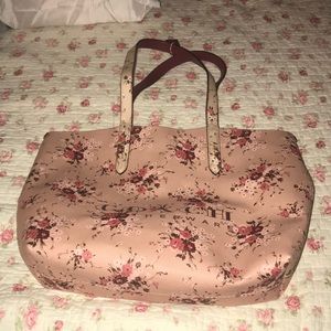 Pretty flowered leather tote bag